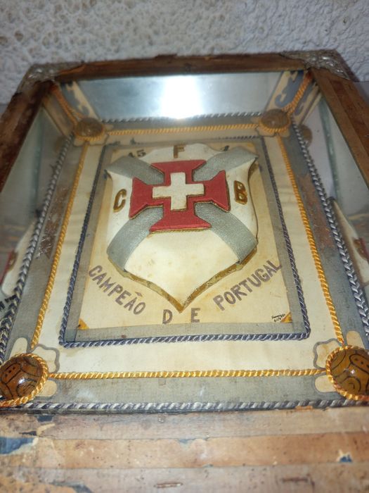 Belenenses antiga moldura com emblema