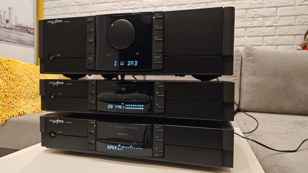 GRUNDIG Fine Arts, wieża R3, CD11, CF11. Świetny stan.