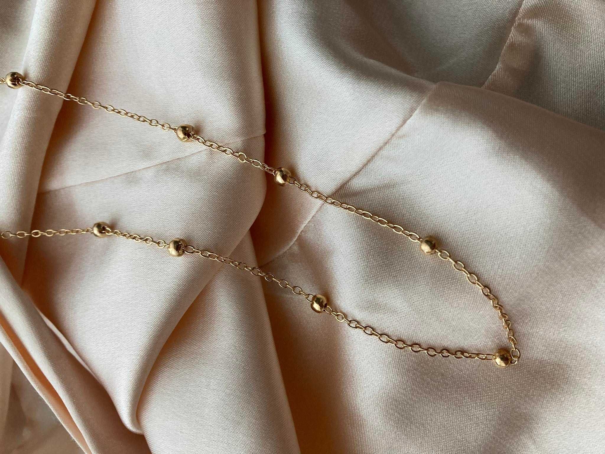 Złoty łańcuszek delikatny minimalistyczny