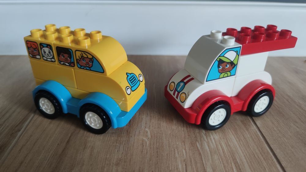 Lego Duplo dwa autka