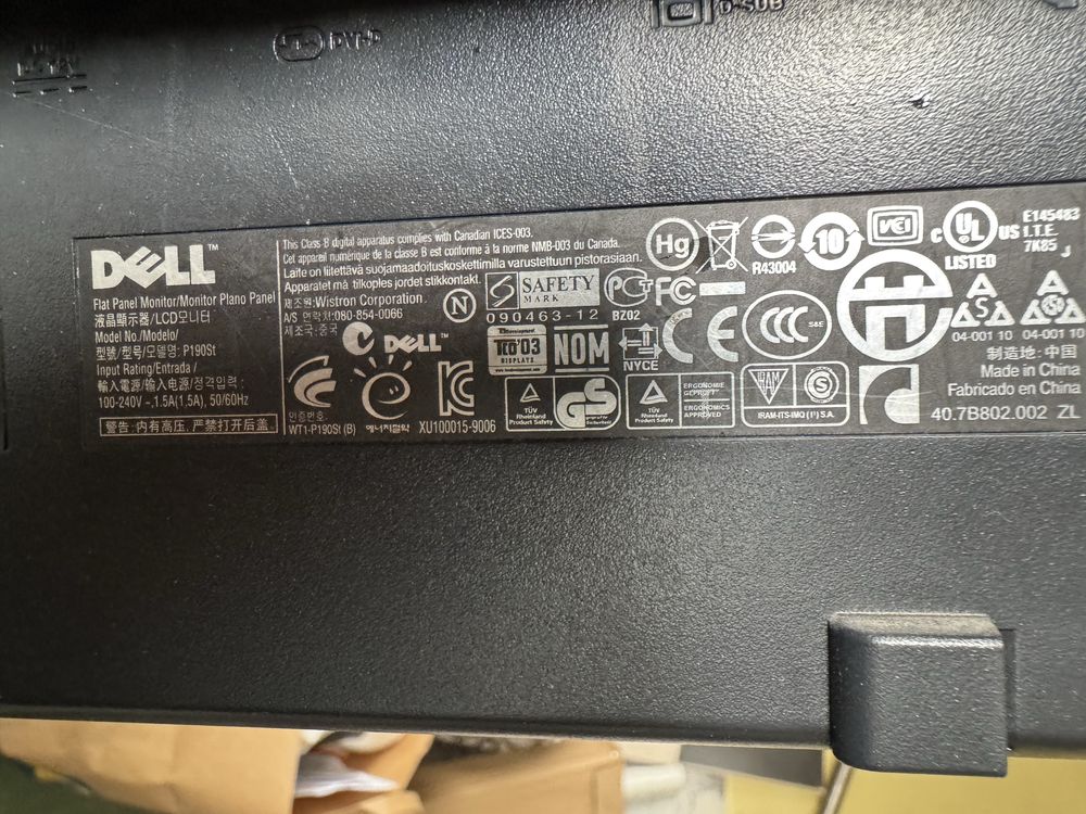 Monitor Dell 19 pivot usb hub