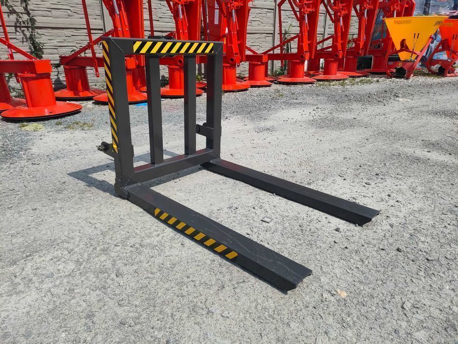 Widły do palet PALECIAK na tył TUZ na podnośnik 1200kg na tył ciągnika
