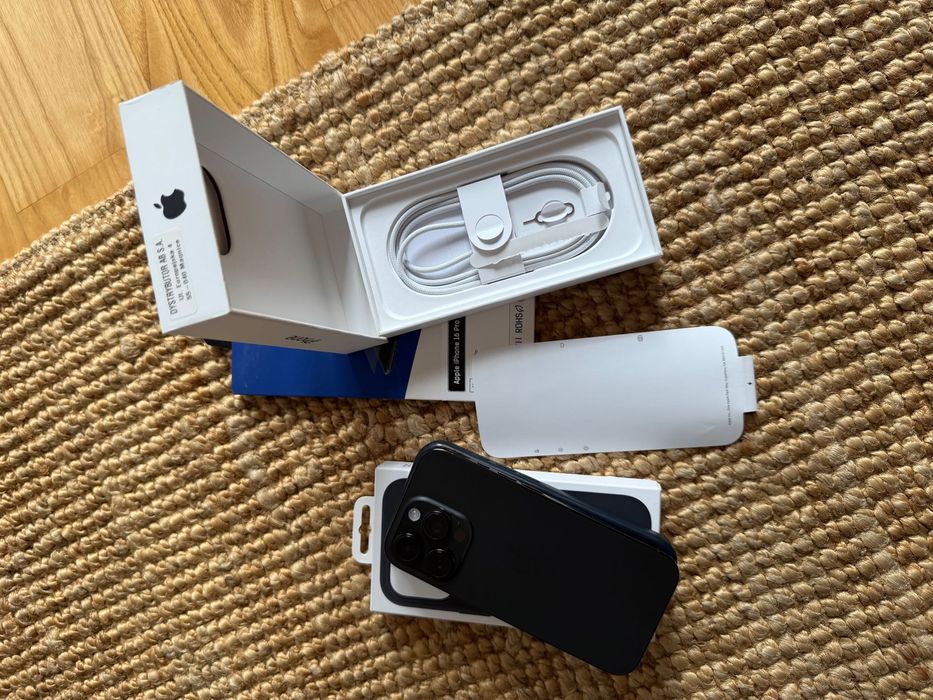 Iphone 16 Pro na gwarancji