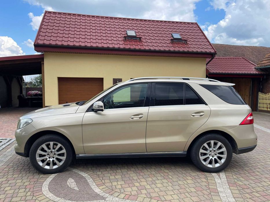 Sprzedam auto - MERCEDES-BENZ ML Bluetec