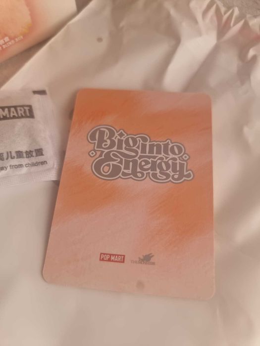 Happiness Labubu - Big into Energy