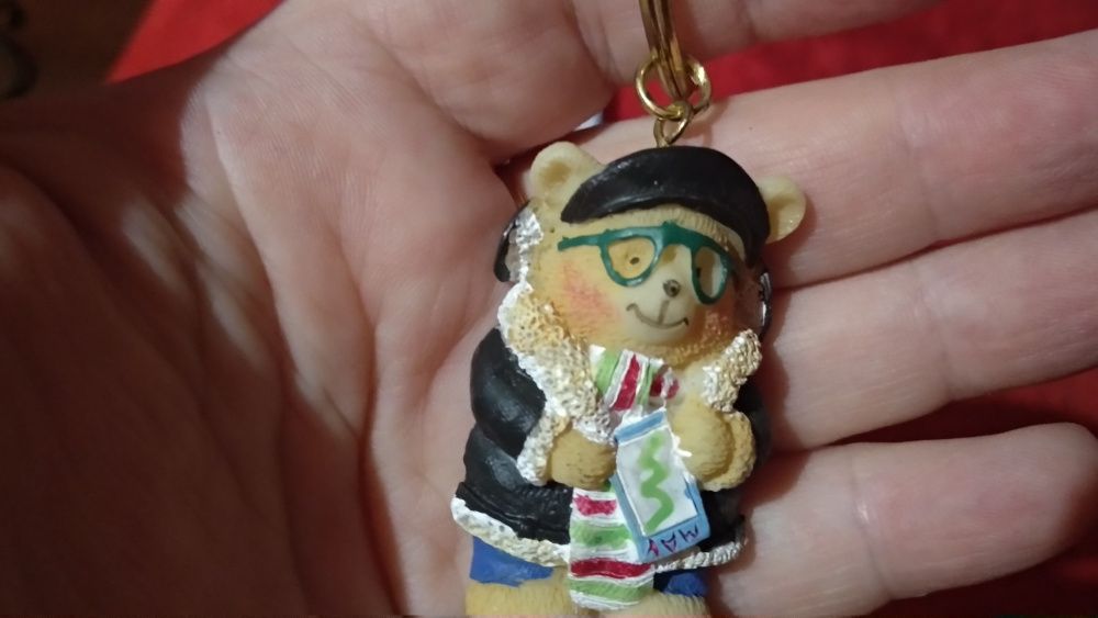 на портфель сувенир детский брелок мишка медведь британия керамика