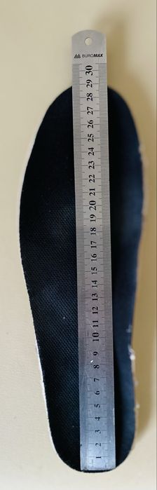 Чоловічі кросівки NIKE.