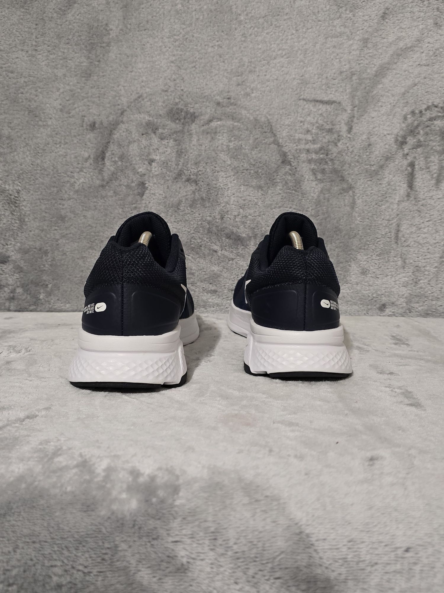 Чоловічі кросівки для бігу Nike Run Swift