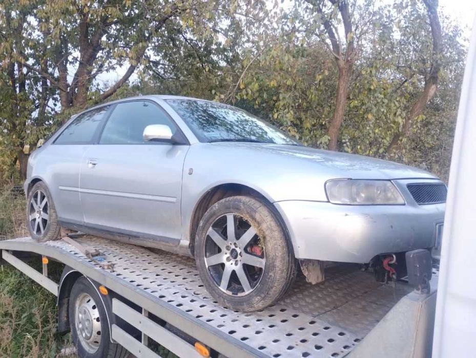 Audi A3 8L 98r cała na części silnik 1,6 AKL fotele skórzane