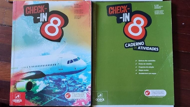 Manuais escolares para 8 ano
