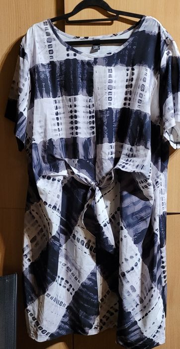 Sukienka Emery Rose 48/ 2XL/3XL
