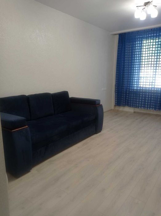 +Продам 2 ком. квартиру ул.Поточная 45000 дол.