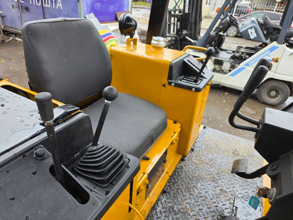 Бульдозер Mitsubishi BD2G