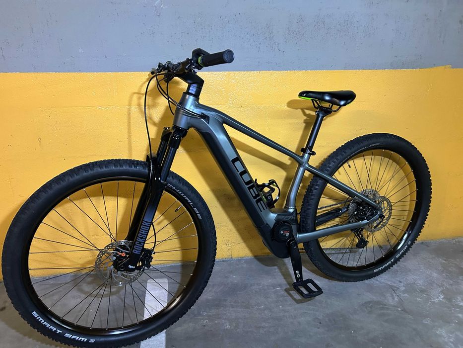 Bicicleta Elétrica Cube Reaction Hybrid Pro 625