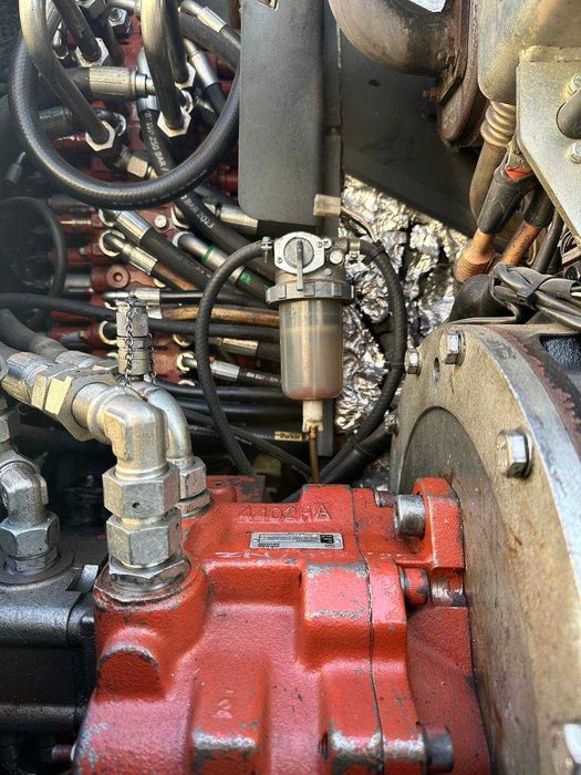 Продам  колісний екскаватора NEUSON 6503