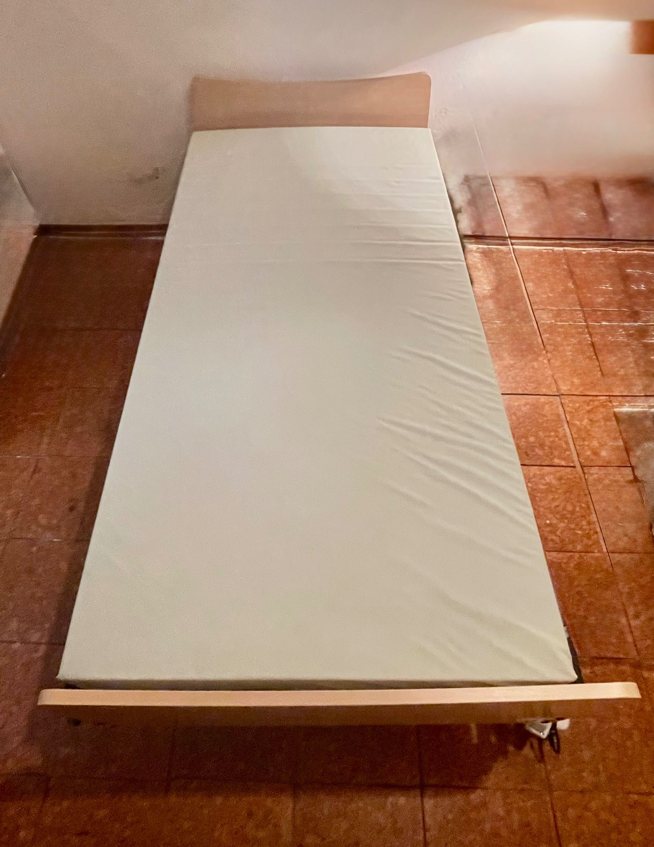 Cama Ortopédica Elétrica Orthos XXI, como nova