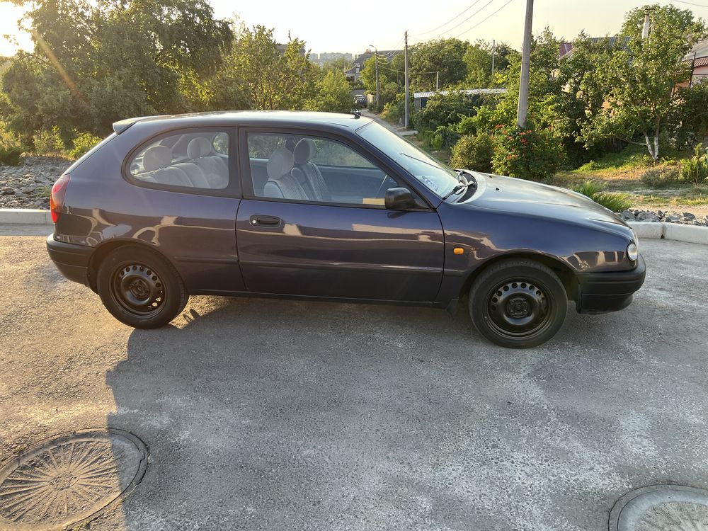 Продам Toyota corolla e11