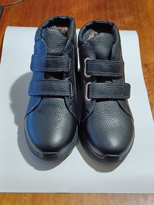 Кожаные зимние ботинки детские на мальчика, девочку, мех овчина 35 р