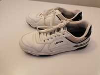 Sapatilhas  marca Levis  T 38