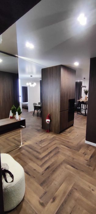 Продаж двокімнатної квартири з ремонтом