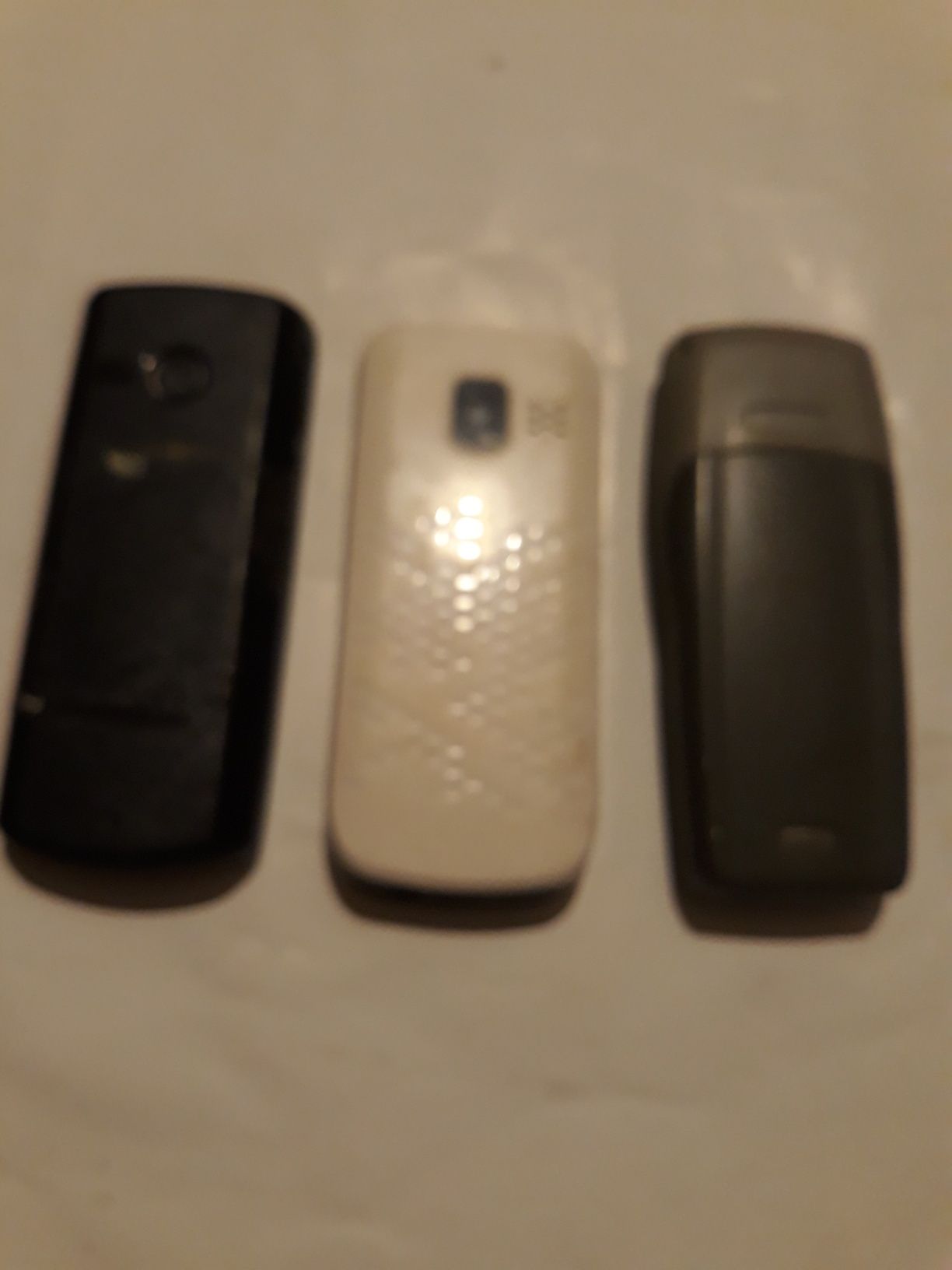 Телефоны Nokia,  Samsung  на запчасти