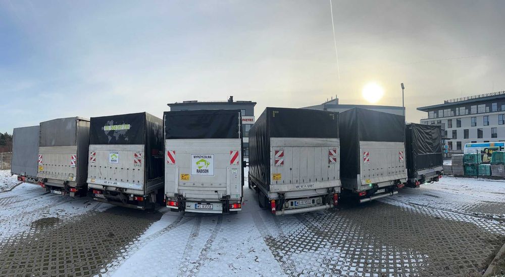 Wynajem dostawczy bus plandeka winda 8-12epal Najtaniej od ręki