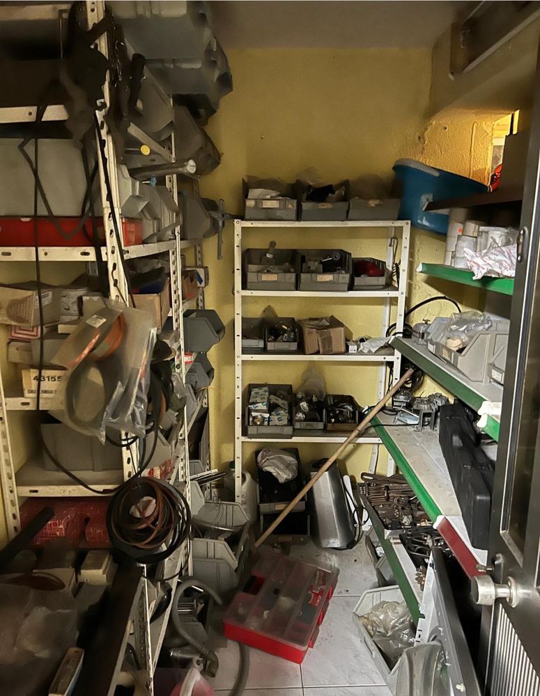 Vendo recheio de loja de equipamentos hotleiros