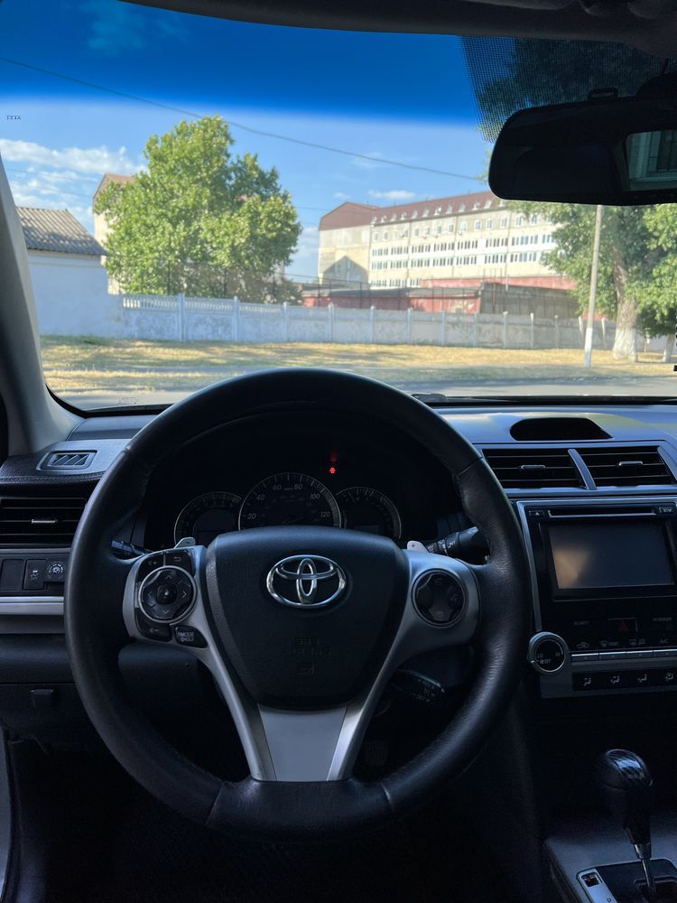 Продам Toyota Camry (usa)