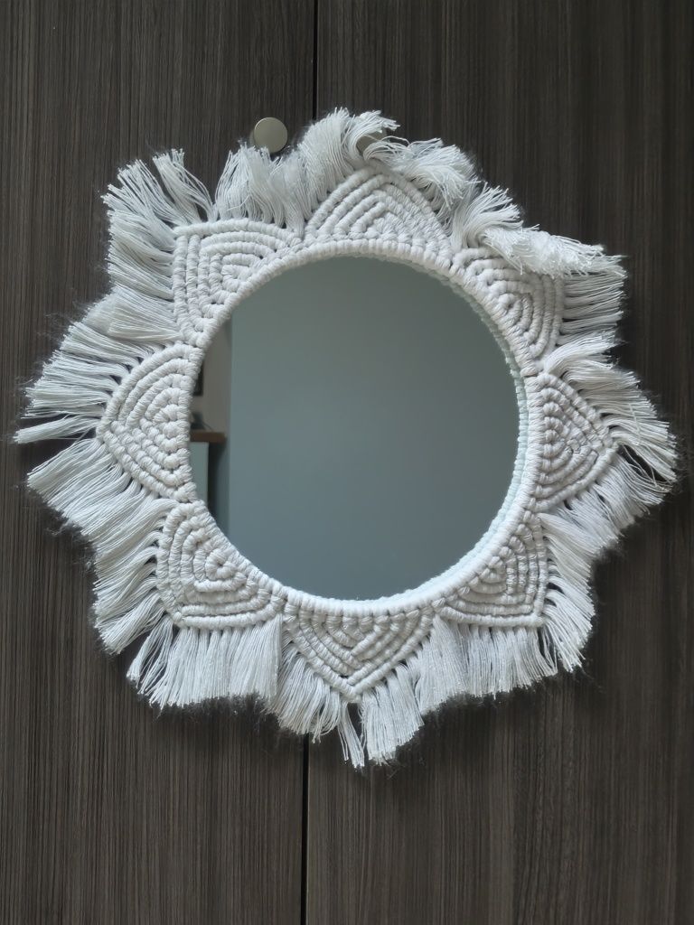 Espelho em macramé 25cm
