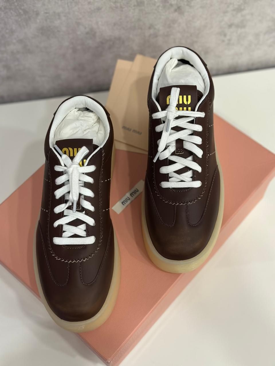 Кросівки шкіряні Miu Miu