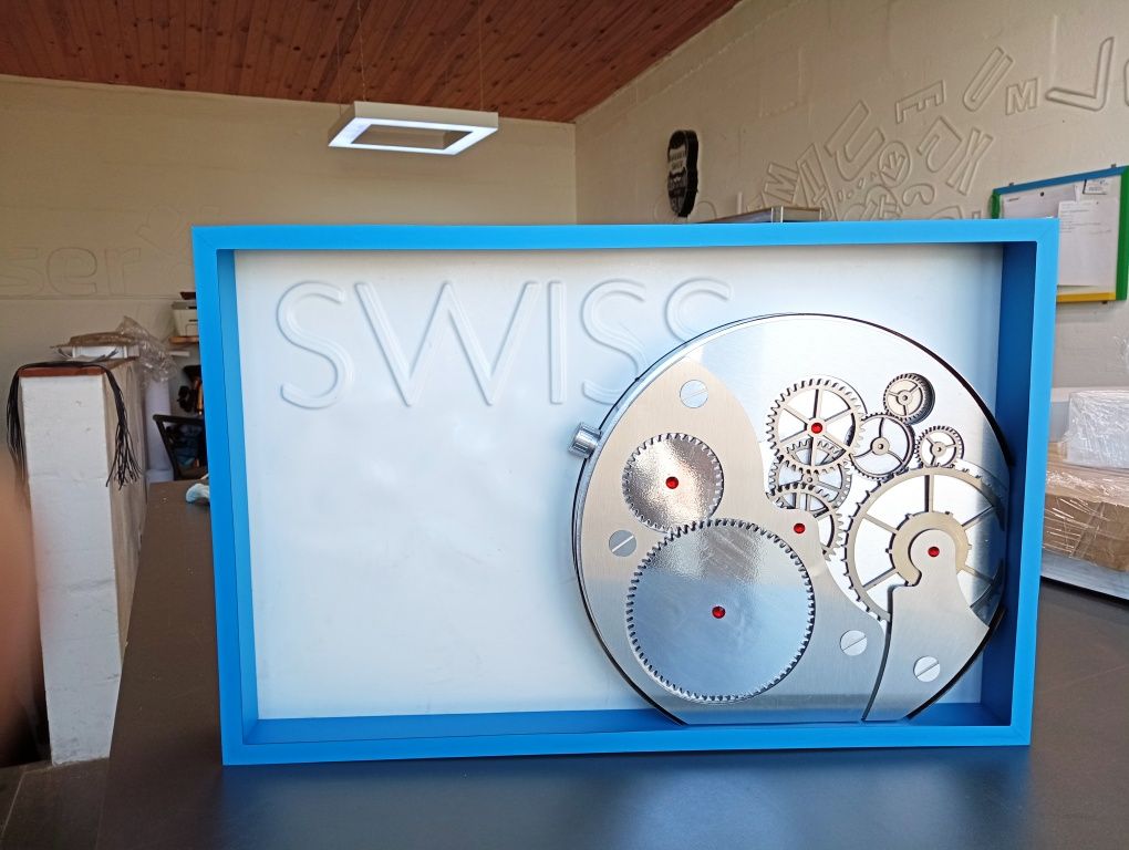 Годинниковий механізм Swiss