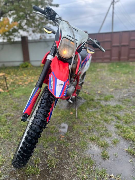 Ендуро мотоцикл BSE s2 250