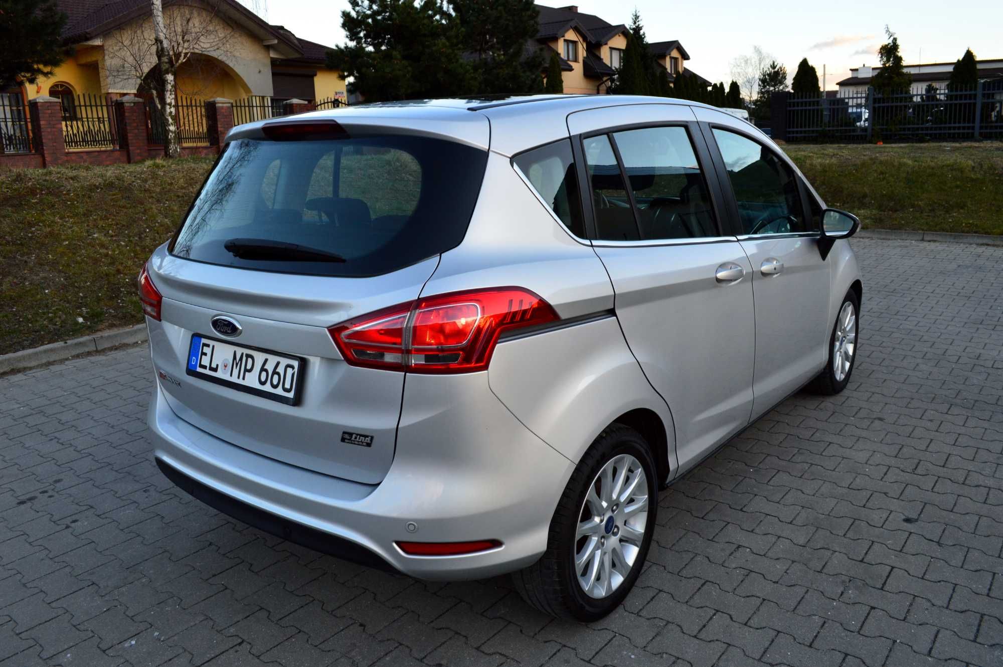 B-Max*1.6 TDCI*2014*Titanium*Navi*Bogata Wersja*1 WŁ*Panorama*Opłacony