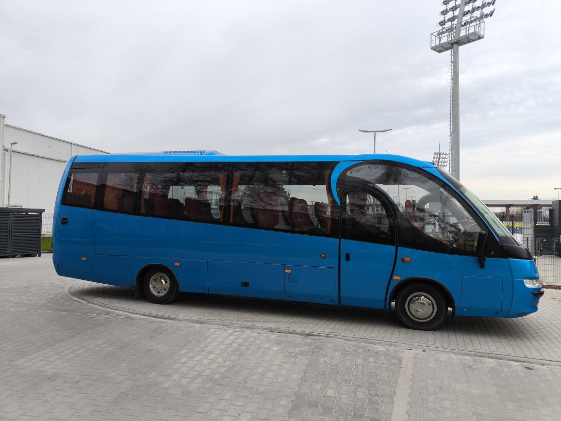 Wynajem bus autobus autokar  wesela szkolne wycieczki przewóz osób