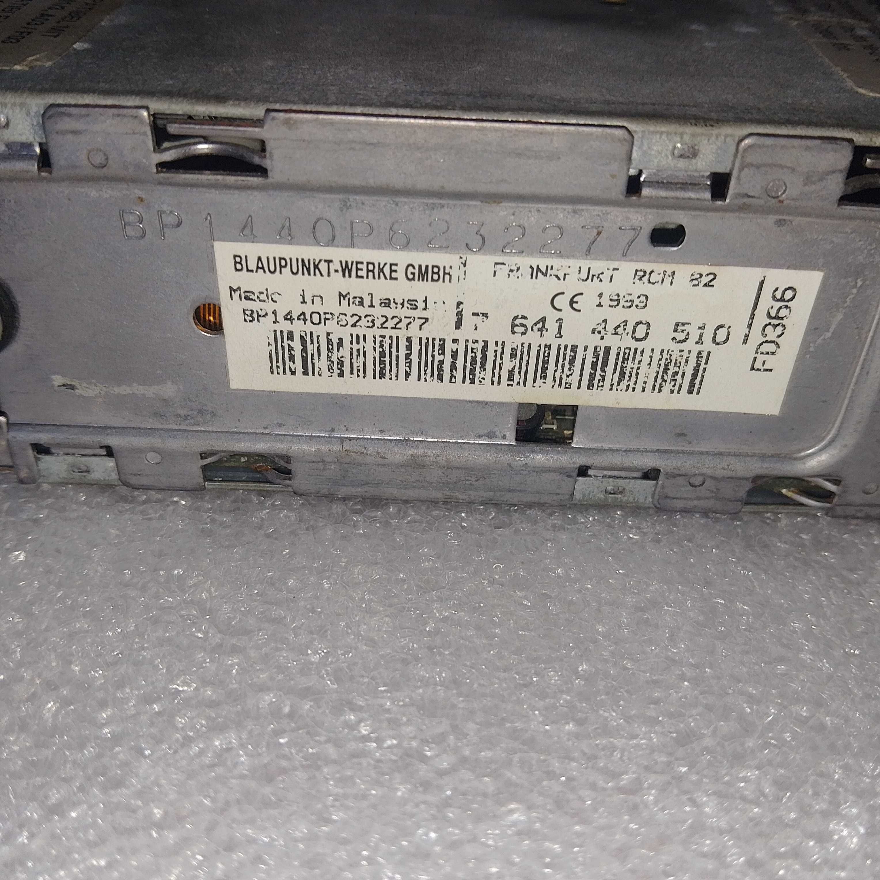 Авто магнітола Blaupunkt RCM 82 радіо + касета