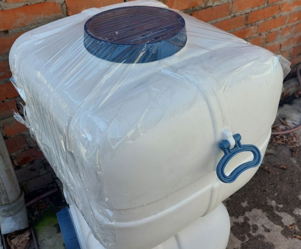Бак для воды пищевой 100 л