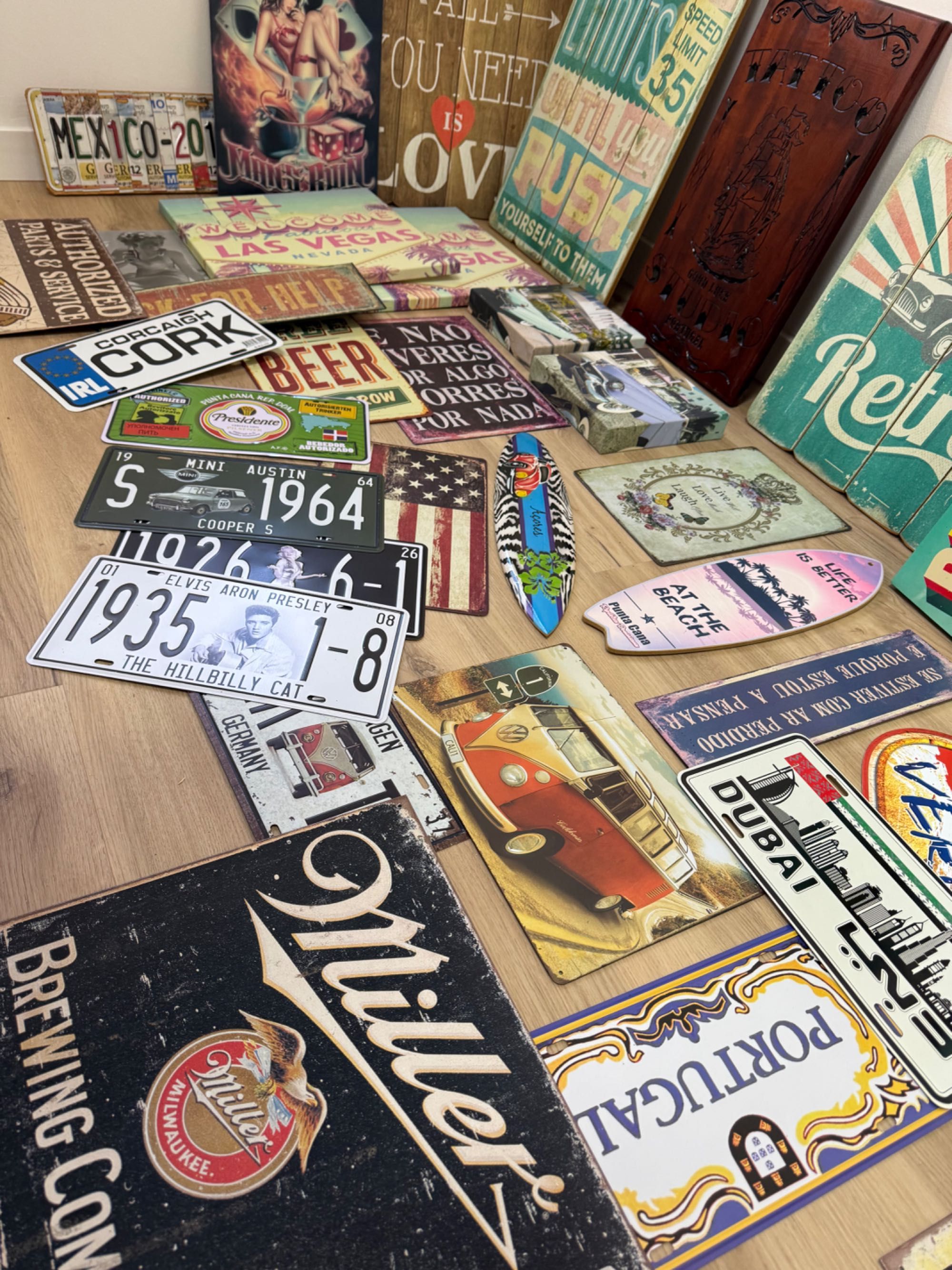 Para despachar quadros variados (ótima decoração)