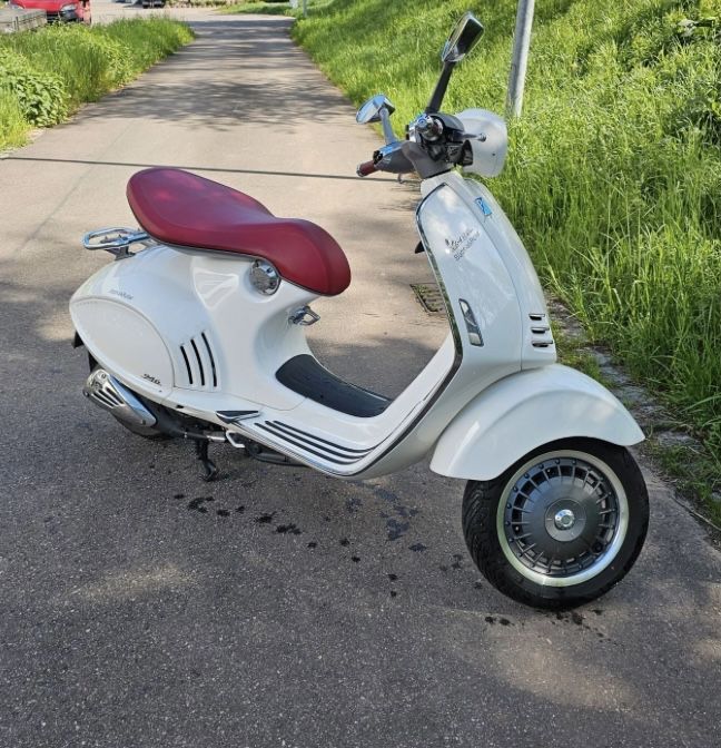 VESPA 946 - Ricordo Italiano