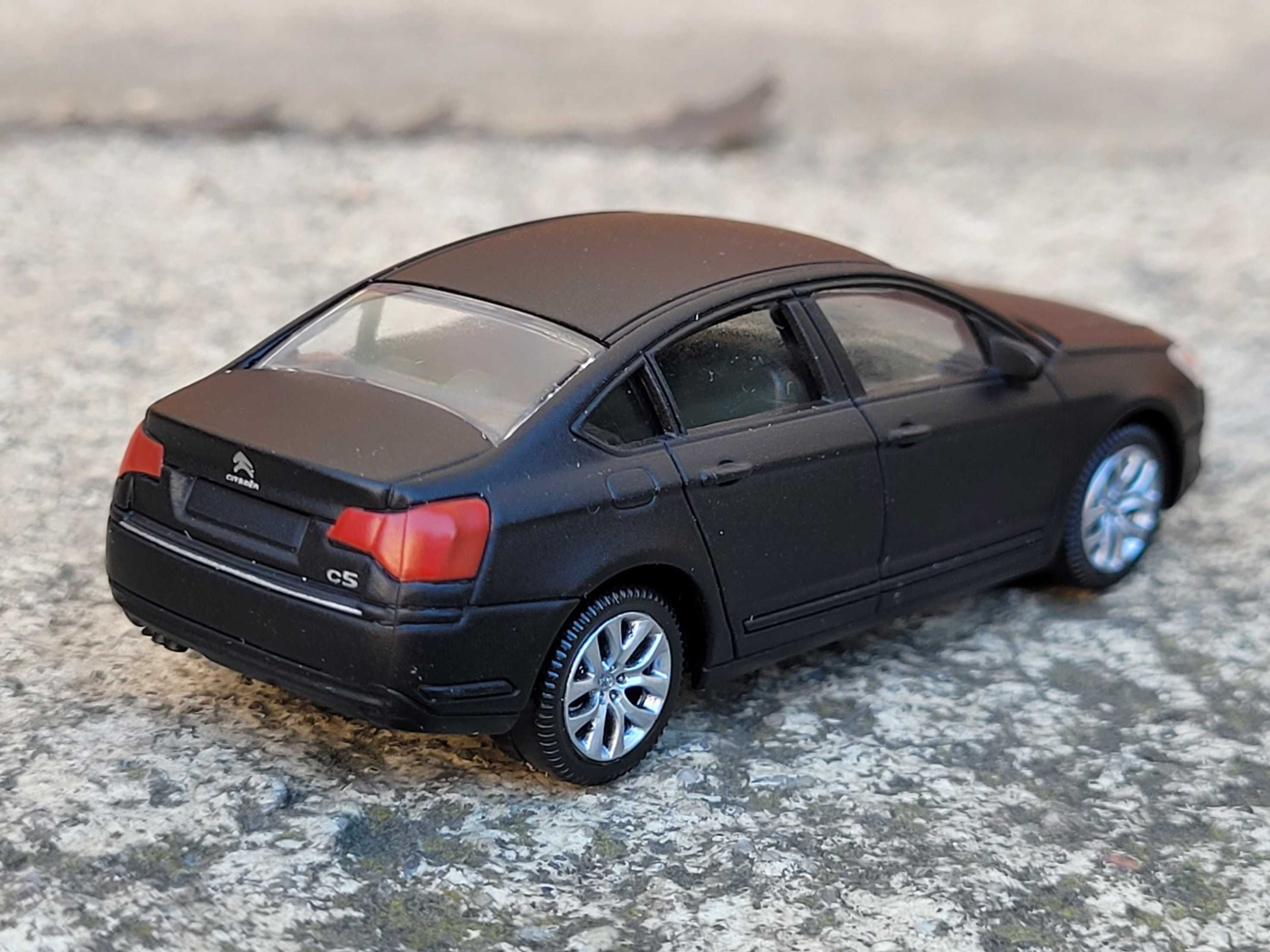 Kolekcja modeli Citroen C5 C5X  Norev 1:64 nowe