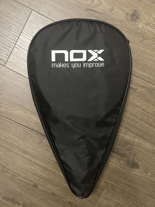 Rakieta do padla Nox AT Genius 18K 2025