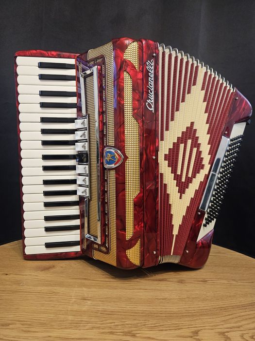 Akordeon Włoski Crucianelli , 96 bas