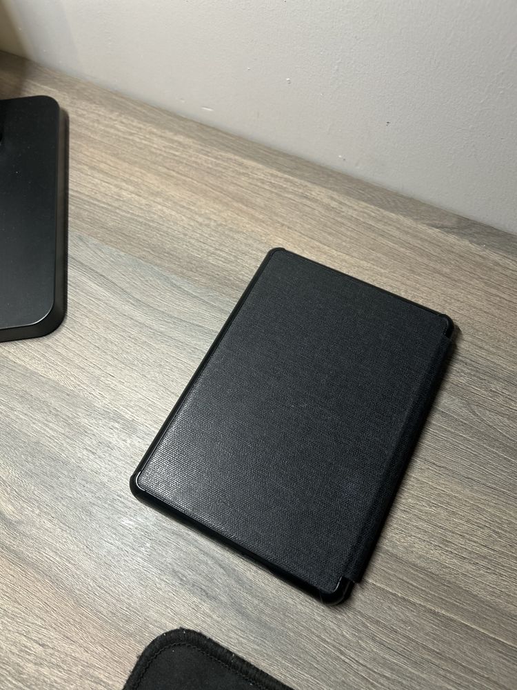 Czytnik ebooków Amazon Kindle Touch 10 generacji