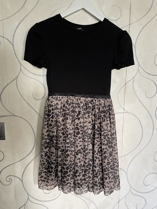 Платье в лео принте 10-11 лет George