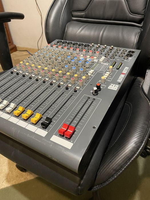 Мікшерний пульт ALLEN&HEATH ZED 12 FX