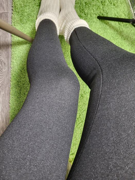 Якісні лосини в рубчик на білому флісі, лосіни термо теплі зимові