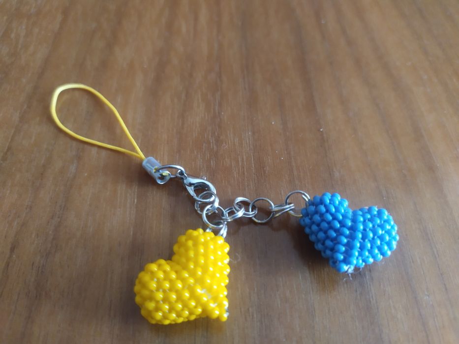 Брелок, підвіска з бісеру.