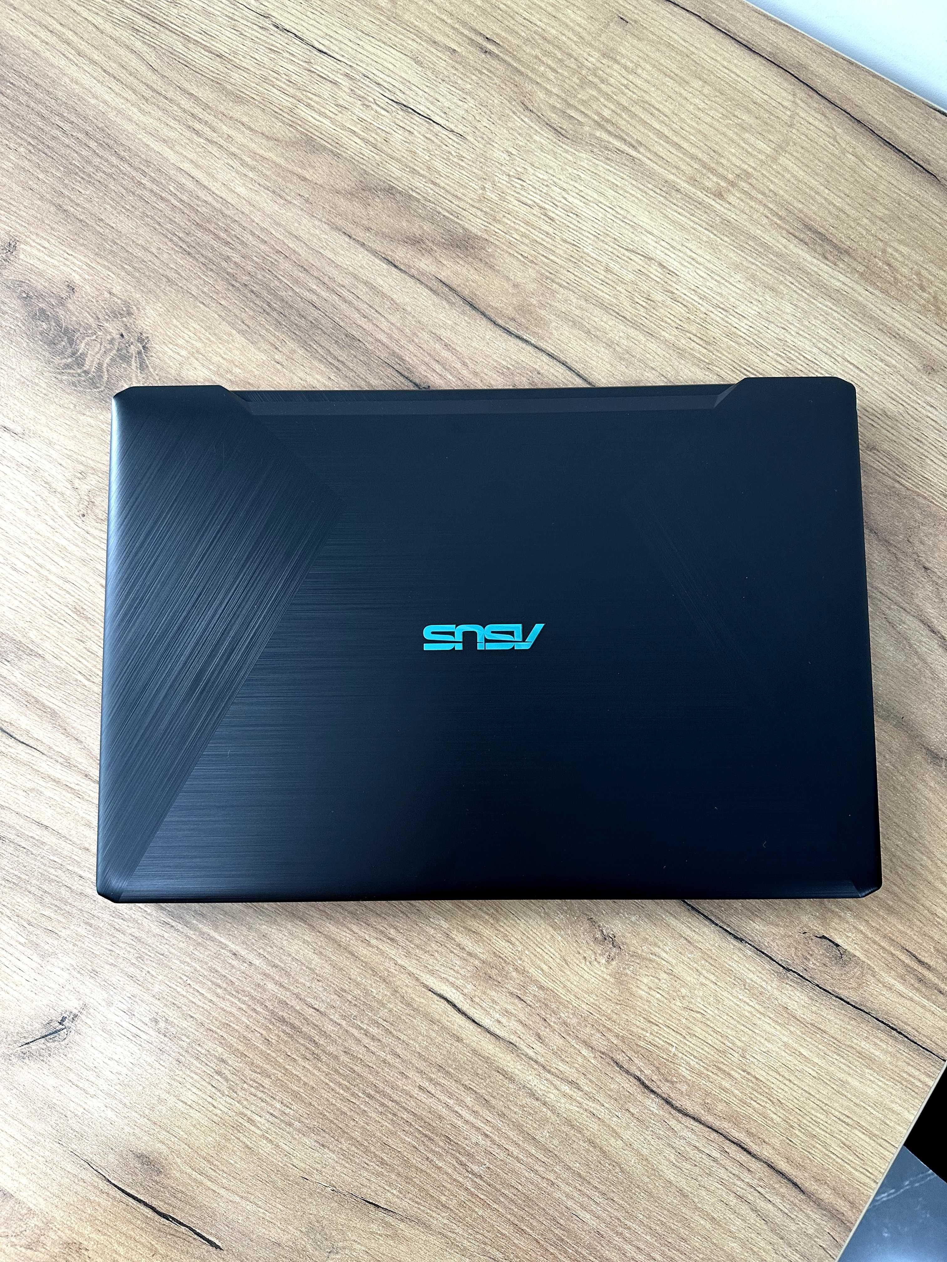 Ноутбук Asus VivoBook 15 X570UD