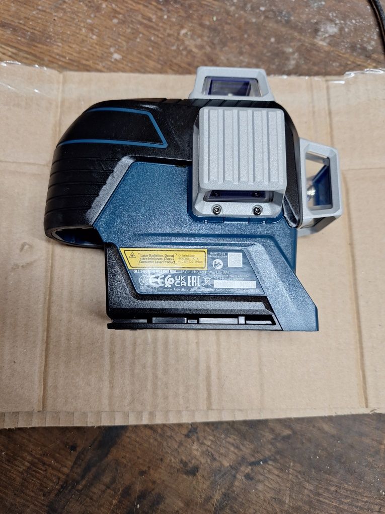 Bosch GLL 3 - 80C  - laser krzyżowy **NOWY**