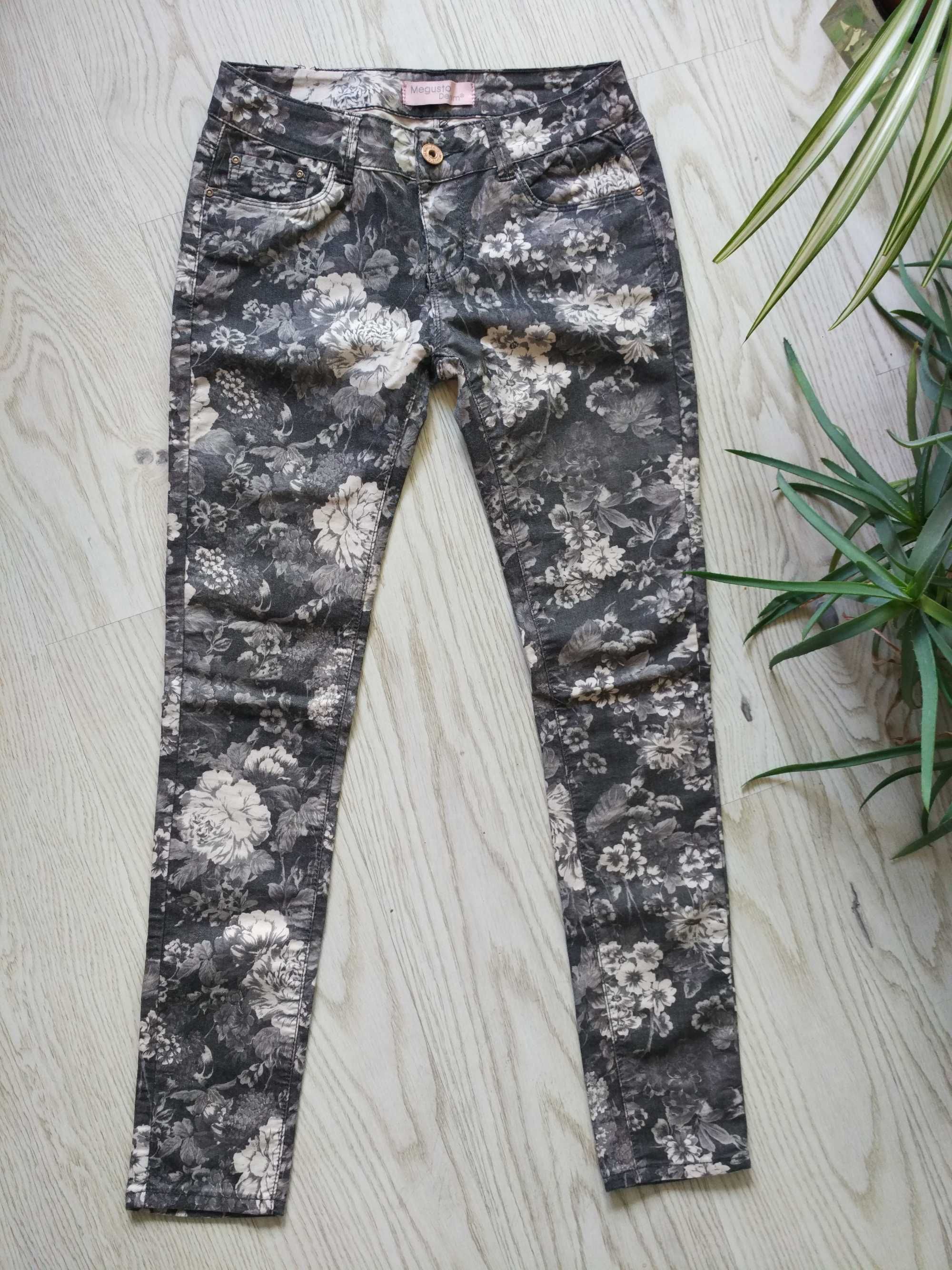 Elastyczne spodnie w kwiaty szaro kremowe denim jeans rurki r36 38