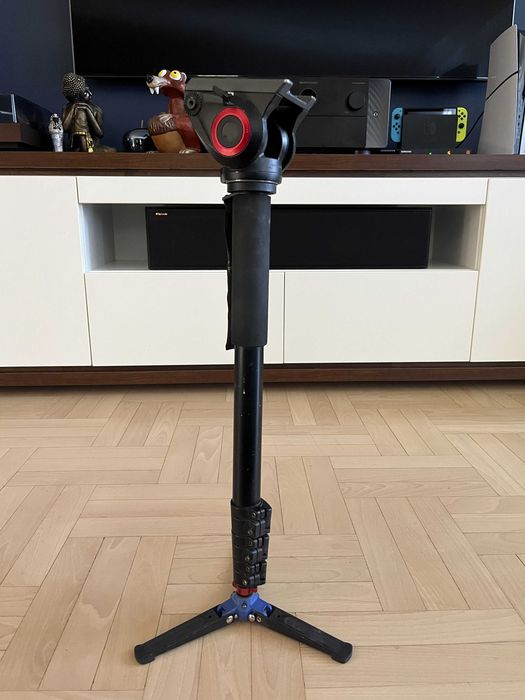 Monopod Benro z głowicą Manfrotto mvh500ah